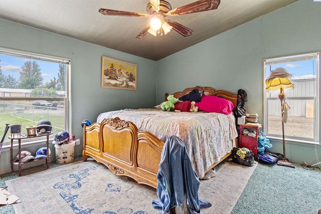 65115 N 56th Pr Ne, Benton City, WA 99320