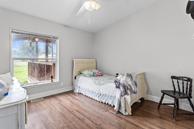 65115 N 56th Pr Ne, Benton City, WA 99320