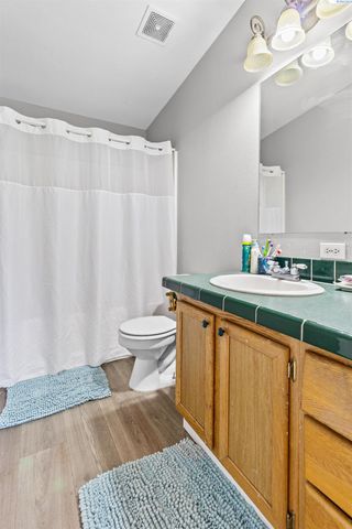 65115 N 56th Pr Ne, Benton City, WA 99320