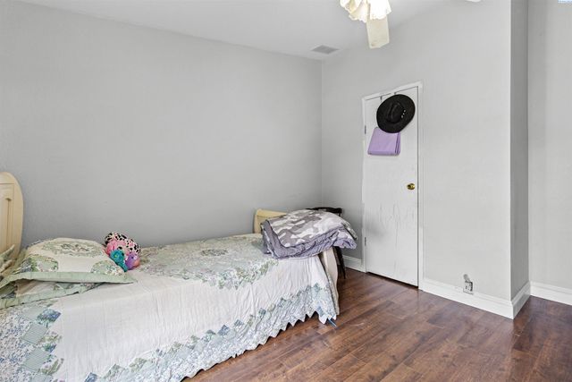 65115 N 56th Pr Ne, Benton City, WA 99320