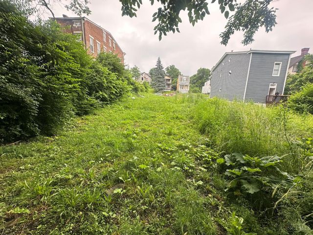 963 Wells Street, Cincinnati, OH 45205