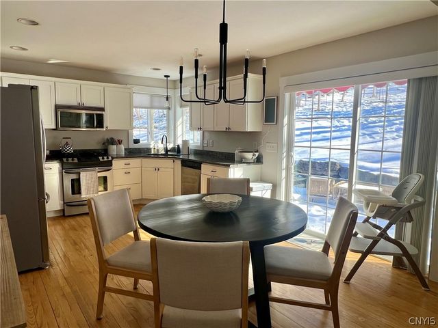 7788 Ravenswood Lane, Manlius, NY 13104