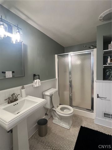 7788 Ravenswood Lane, Manlius, NY 13104