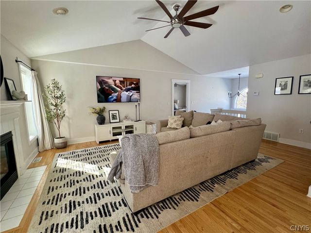 7788 Ravenswood Lane, Manlius, NY 13104