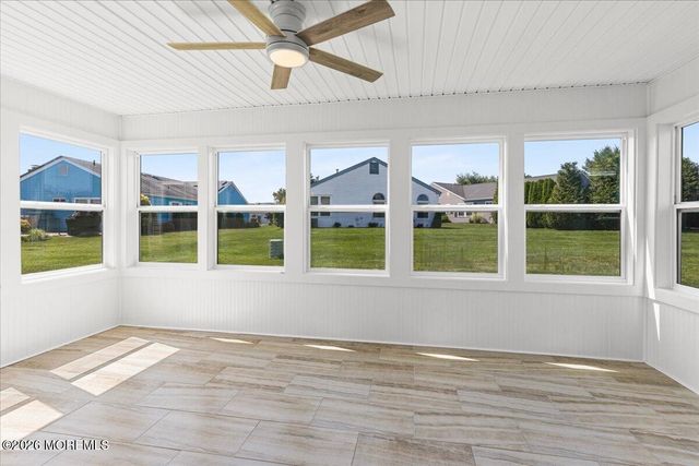 10 Saint Paul Place, Manchester, NJ 08759