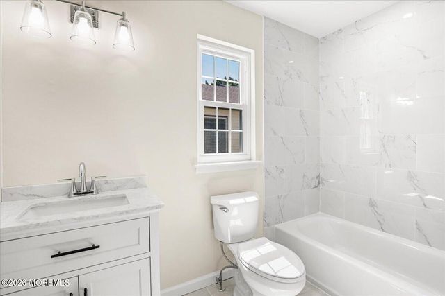 10 Saint Paul Place, Manchester, NJ 08759