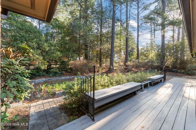 33 Thunderbird Circle, Pinehurst, NC 28374