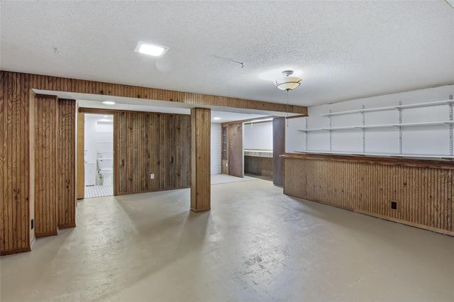 649 Putnam Drive, Eau Claire, WI 54701