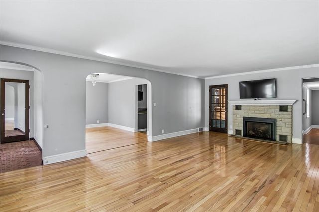 649 Putnam Drive, Eau Claire, WI 54701