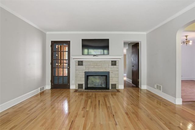 649 Putnam Drive, Eau Claire, WI 54701