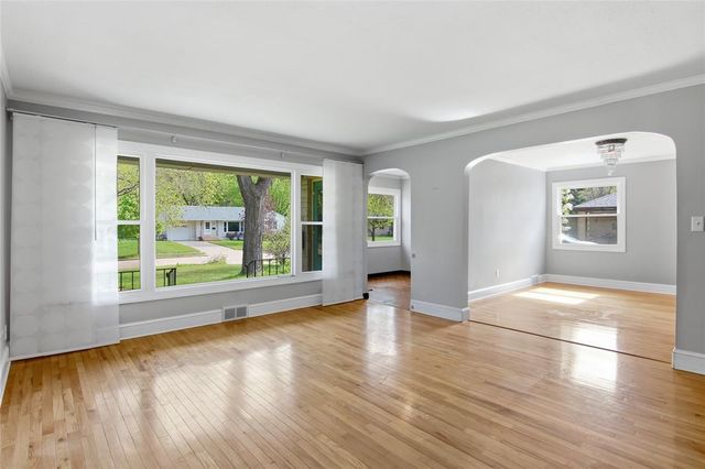 649 Putnam Drive, Eau Claire, WI 54701