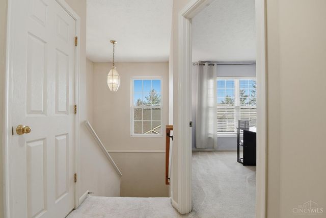 2450 Doeview Court, Cincinnati, OH 45230