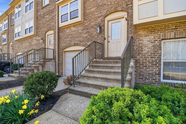 2450 Doeview Court, Cincinnati, OH 45230