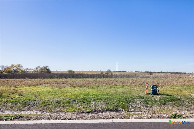 15175 Plainview Drive, Salado, TX 76571