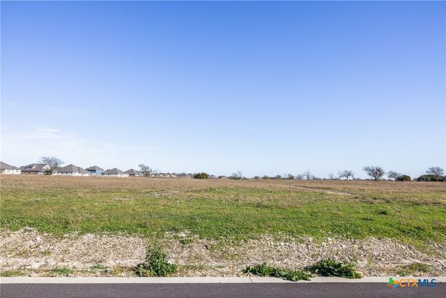 15175 Plainview Drive, Salado, TX 76571