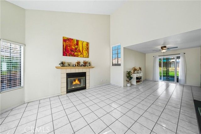 39785 Knollridge Drive, Temecula, CA 92591