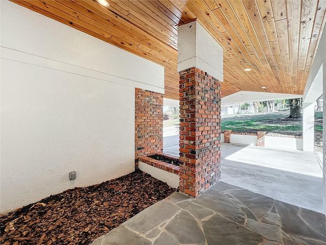 2400 TOPPING PLACE, Eustis, FL 32726