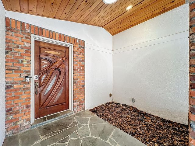 2400 TOPPING PLACE, Eustis, FL 32726