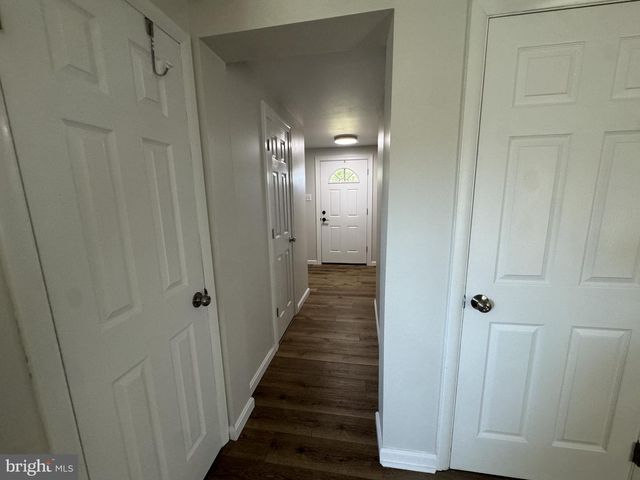 13 CROWN CIR, Dover, DE 19901