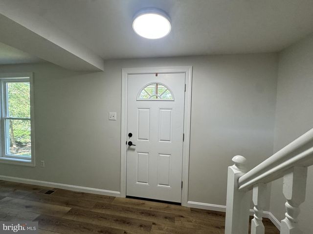 13 CROWN CIR, Dover, DE 19901