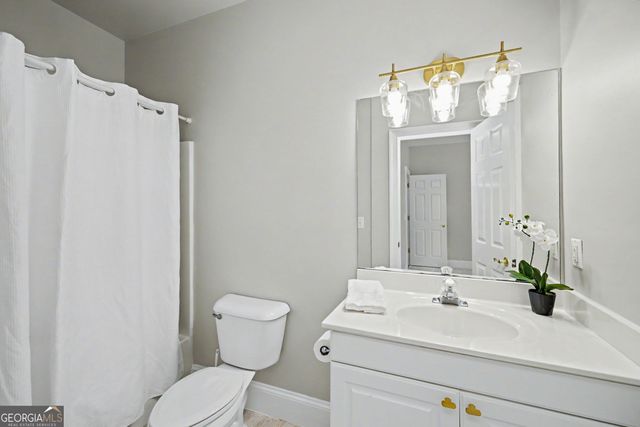 160 Torrey Pines Court, Newnan, GA 30265