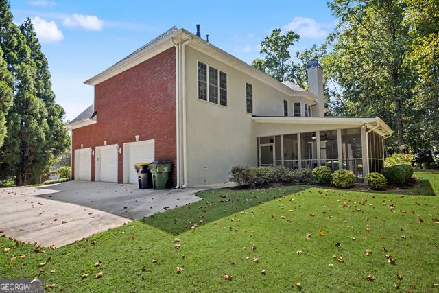 160 Torrey Pines Court, Newnan, GA 30265