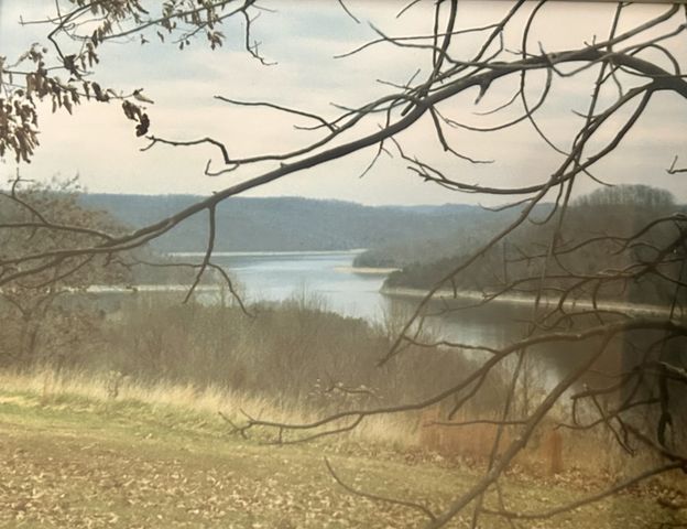 280 Timber Ln, Sparta, TN 38583