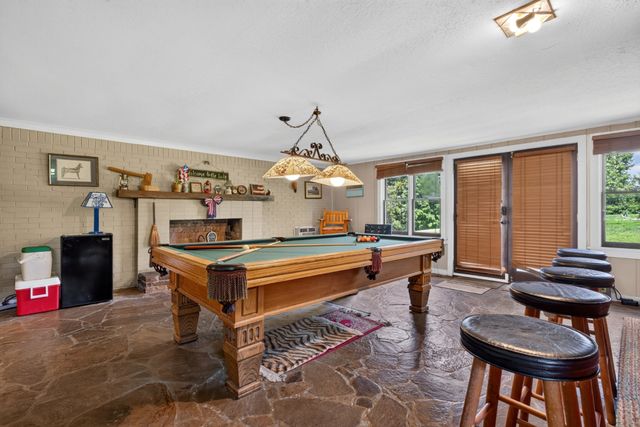 280 Timber Ln, Sparta, TN 38583