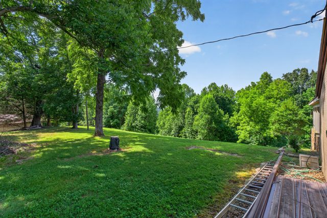 280 Timber Ln, Sparta, TN 38583
