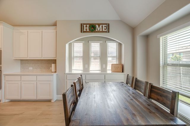 307 Pineview Lane, Ponder, TX 76259