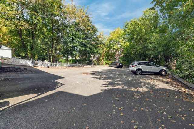 121 Nonantum St B, Boston, MA 02135