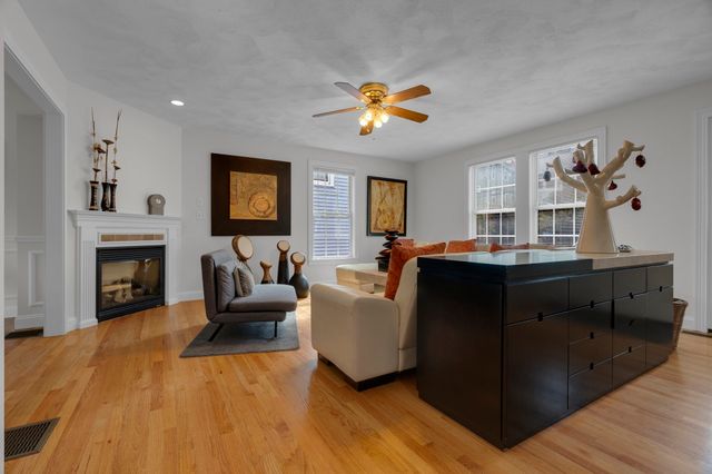 121 Nonantum St B, Boston, MA 02135