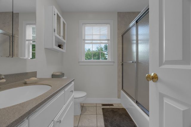 121 Nonantum St B, Boston, MA 02135