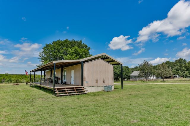 578 County Road 134, Gainesville, TX 76240