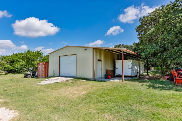 578 County Road 134, Gainesville, TX 76240