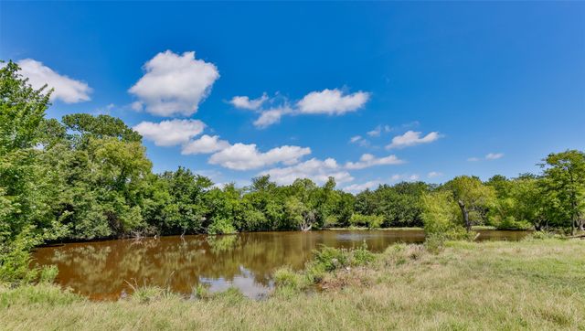 578 County Road 134, Gainesville, TX 76240