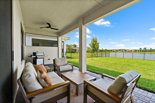 15883 Key Biscayne Lane, Westlake, FL 33470