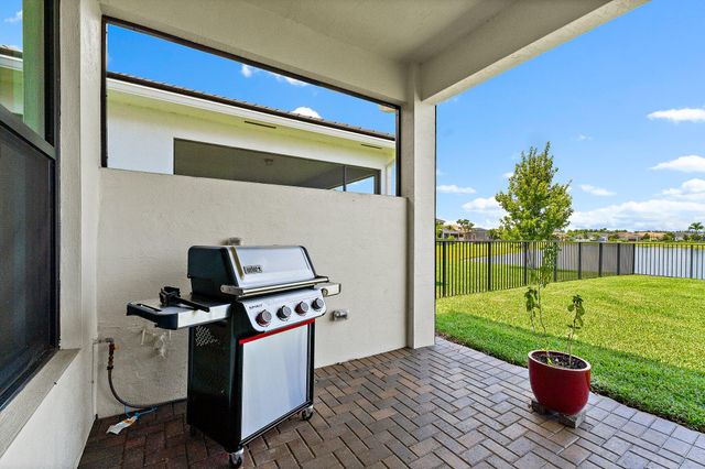 15883 Key Biscayne Lane, Westlake, FL 33470