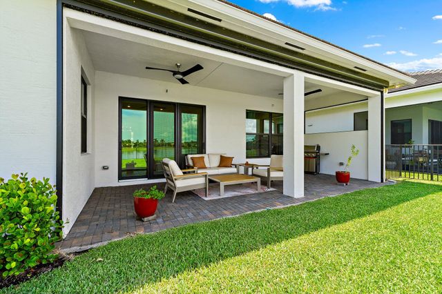 15883 Key Biscayne Lane, Westlake, FL 33470