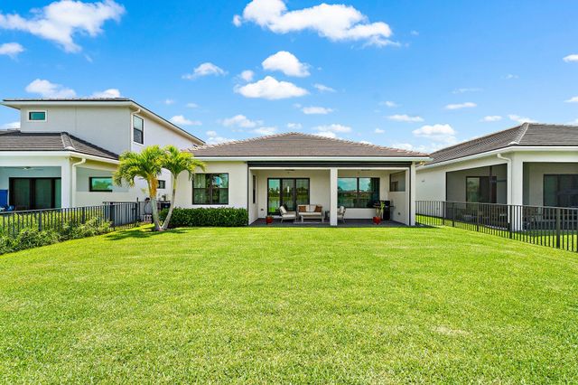 15883 Key Biscayne Lane, Westlake, FL 33470