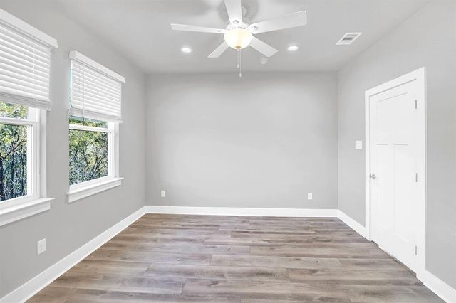400 Shady Bluff DR, Wimberley, TX 78676
