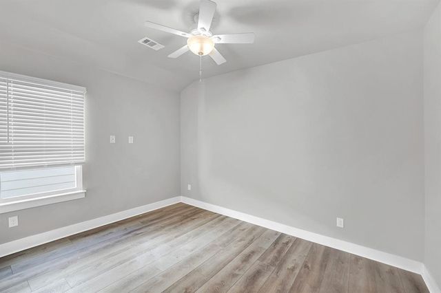 400 Shady Bluff DR, Wimberley, TX 78676