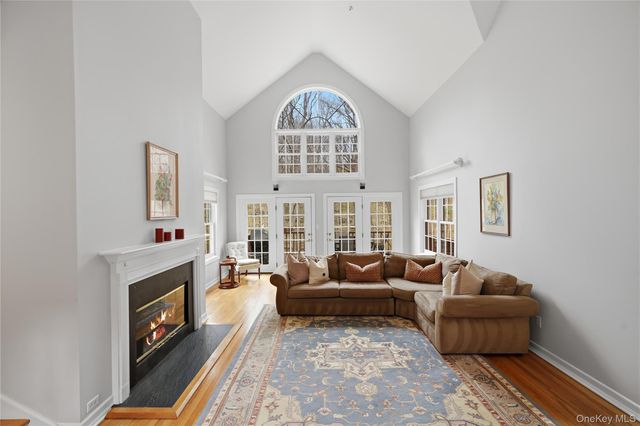 146 Fieldstone Drive, Mount Kisco, NY 10549
