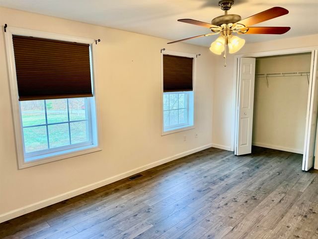 138 Exeter Rd Apt 11, Epping, NH 03042