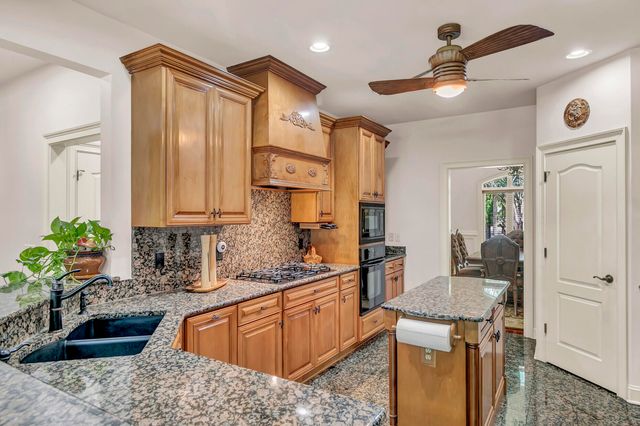 105 Satling Court, Ridgeville, SC 29472