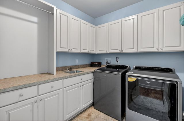 105 Satling Court, Ridgeville, SC 29472