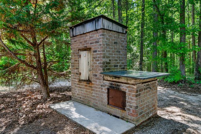 105 Satling Court, Ridgeville, SC 29472
