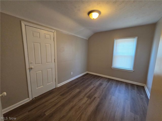 994 Yellowstone Avenue, Cleveland Heights, OH 44121