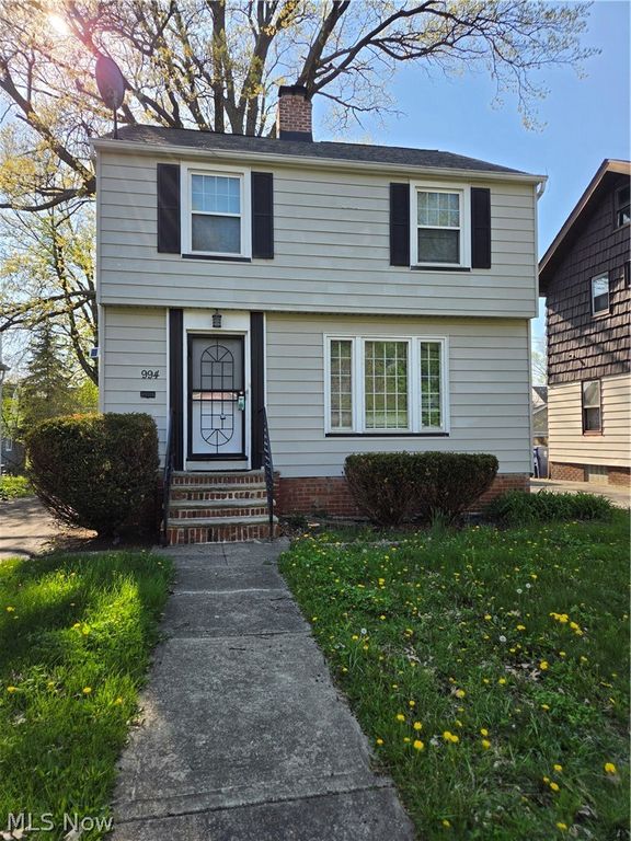 994 Yellowstone Avenue, Cleveland Heights, OH 44121