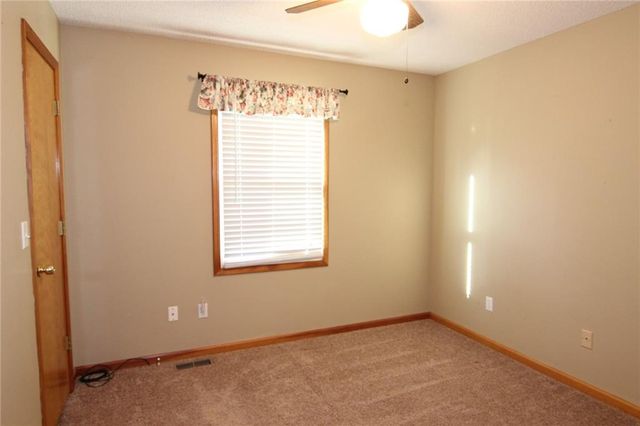 136 E Nelson Circle, Olathe, KS 66061